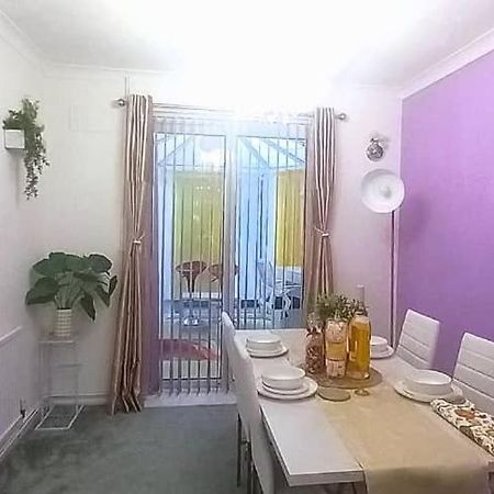 Golden Plush Suites - Beautiful Luxury 3 Bed House In Leicester Exteriör bild