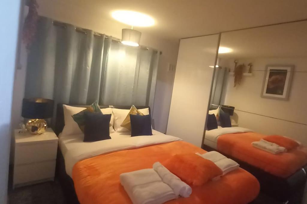 Golden Plush Suites - Beautiful Luxury 3 Bed House In Leicester Exteriör bild
