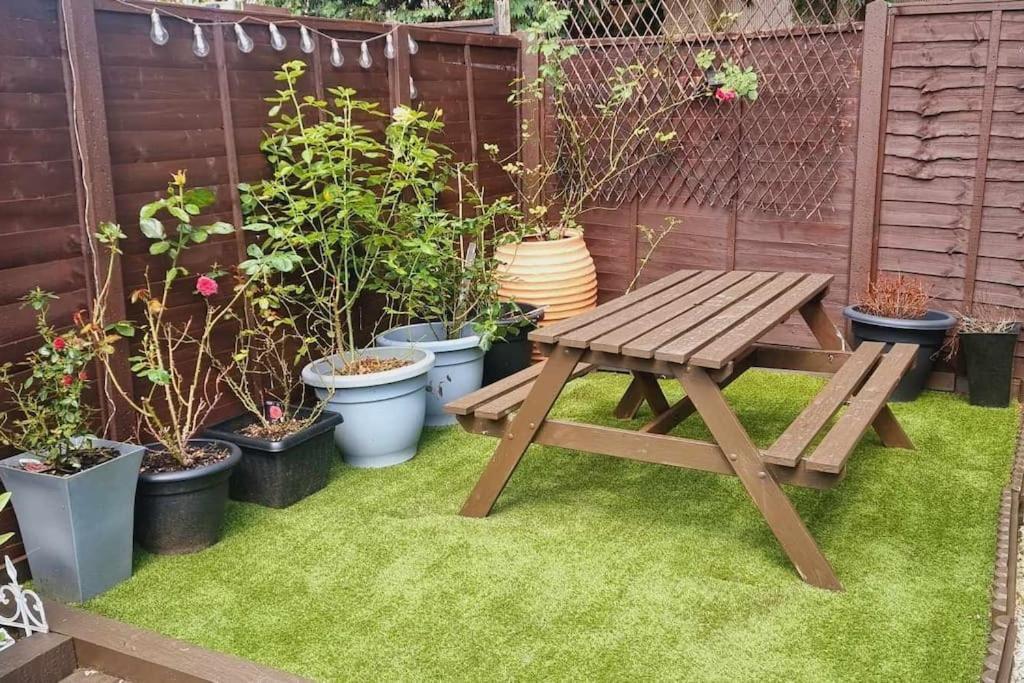 Golden Plush Suites - Beautiful Luxury 3 Bed House In Leicester Exteriör bild