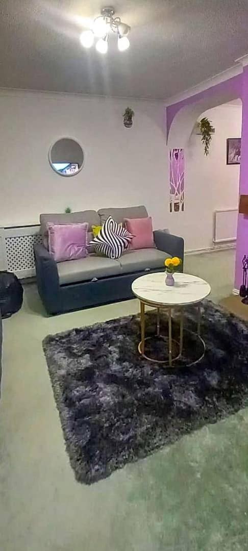 Golden Plush Suites - Beautiful Luxury 3 Bed House In Leicester Exteriör bild